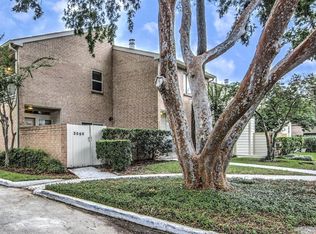 2066 Augusta Dr #310, Houston, TX 77057