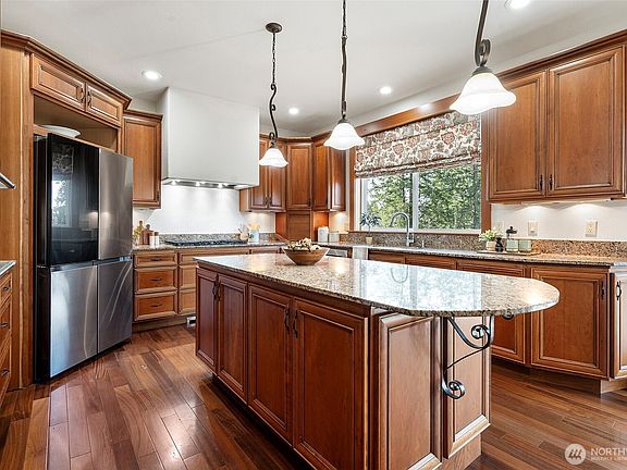 2nd image of 5910 125th Street Ct