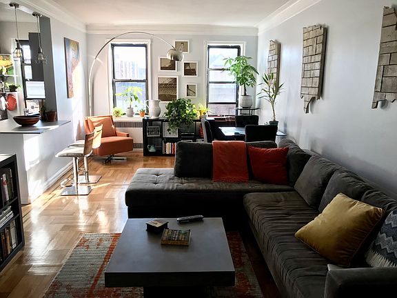 3rd image of 4301 46th St APT 5J