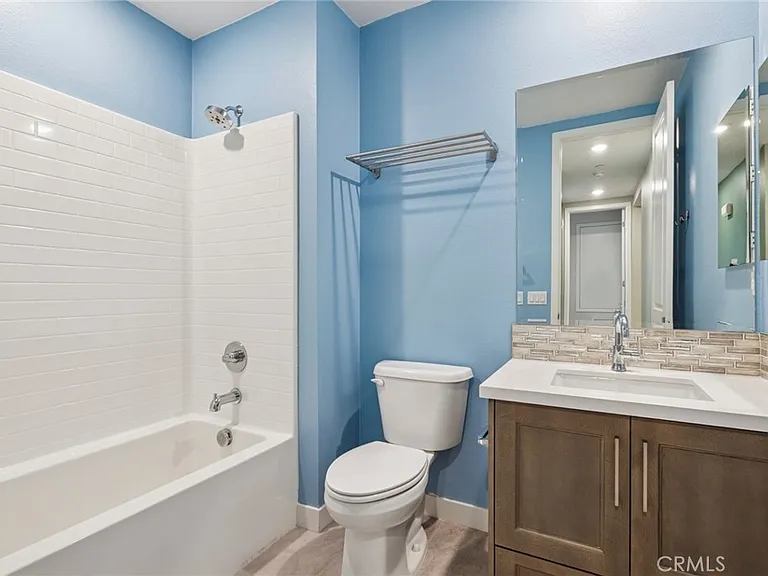 3189 Doheny Way — Photo 22