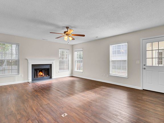 5th image of 325 Sunburst Way