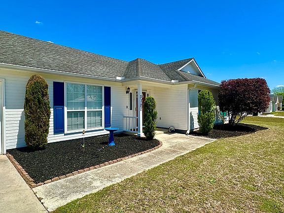 2nd image of 3720 Kendall Ct
