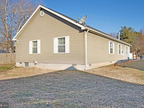 3rd image of 117 Begonia Ln #86