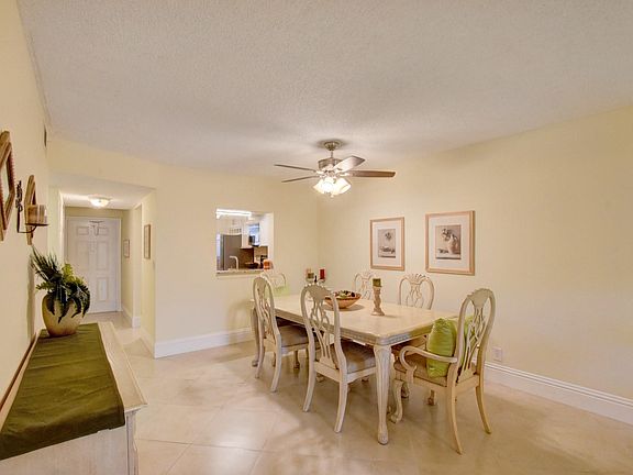 5th image of 2955 SW 22nd Ave #2060