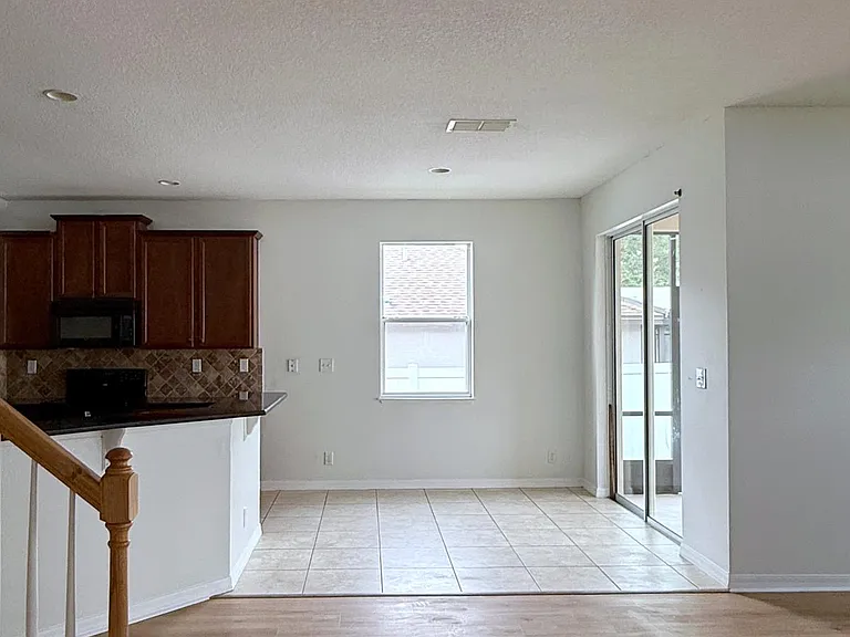 3648 Briar Run Dr — Photo 11