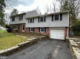 37 Carriage Dr, Media, PA 19063