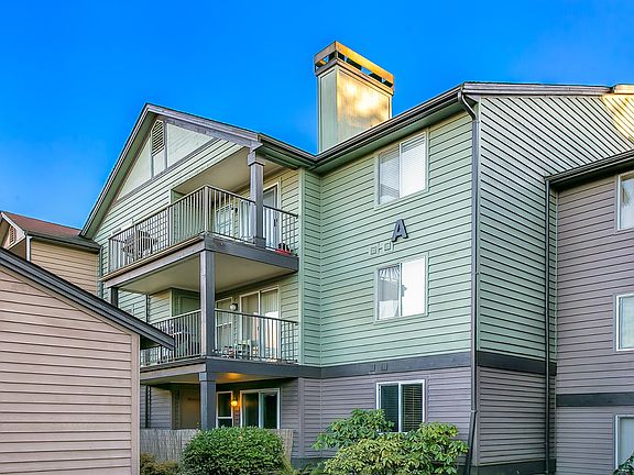 2nd image of 13209 Newcastle Way APT A102