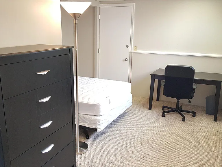 8177 Woodward Dr — Photo 10