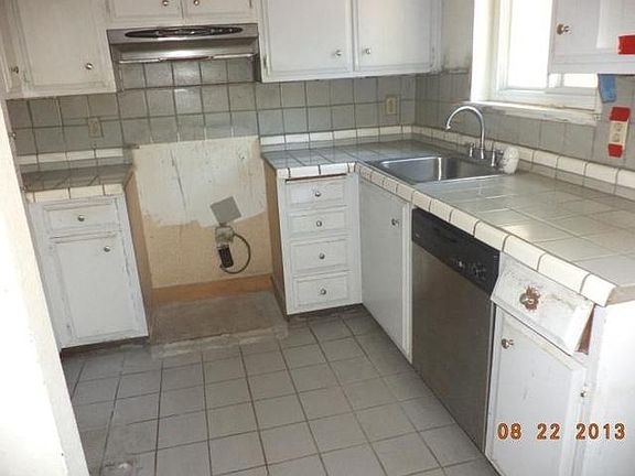 2nd image of 6809 Stonewall Ct