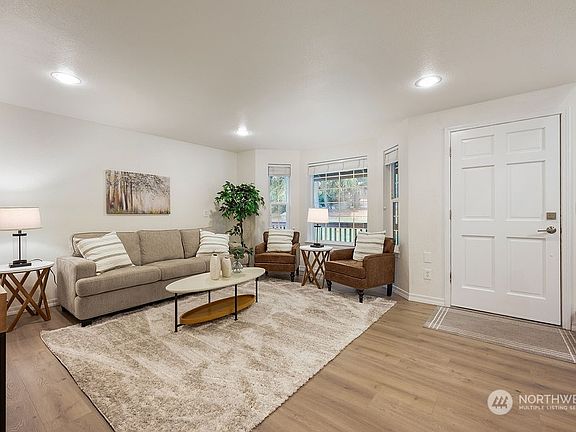 4th image of 14671 NW Seaview Drive