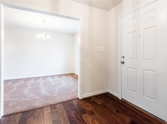 2nd image of 5136 Virgil Dr
