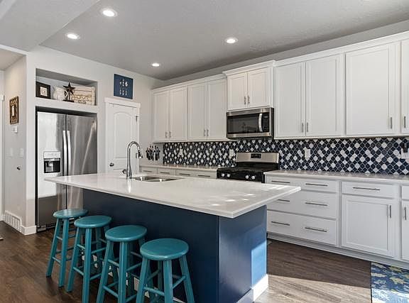 5th image of 14328 S Abbey Bend Ln