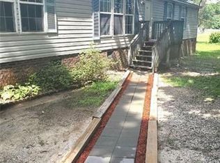 1235 Zoe Ct, Bessemer City, NC 28016