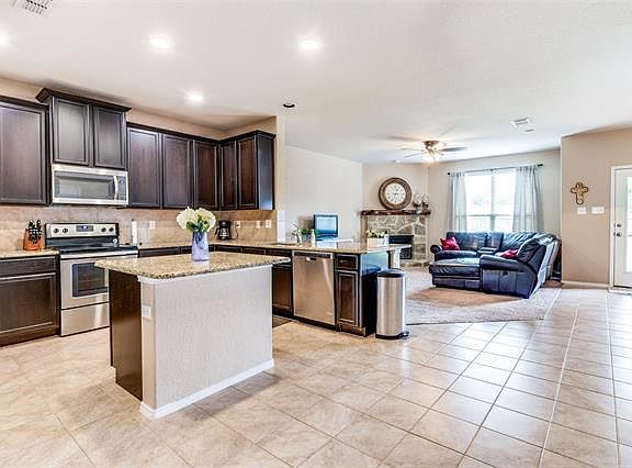 5th image of 5110 Melia Dr