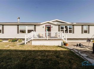 1736 Woodridge Cres, Findlay, OH 45840