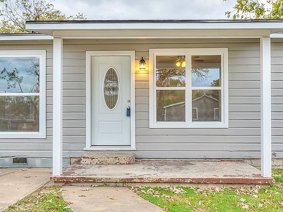 5th image of 206 Montague Ave