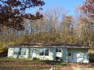 16114 Scenic View Dr, Houston, MN 55943