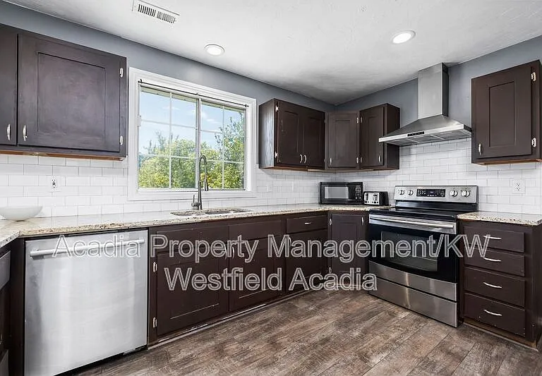 133 W 510th St S — Photo 6