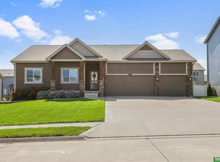 14806 S 23rd St, Bellevue, NE 68123