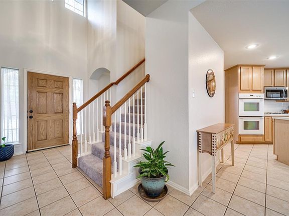 4th image of 1480 Gleneagle Ln