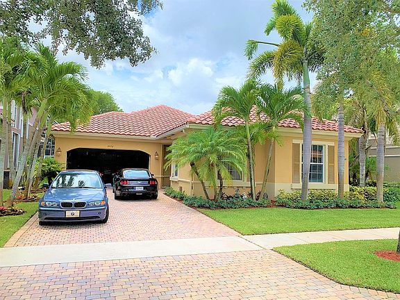 2nd image of 9773 Cobblestone Creek Dr