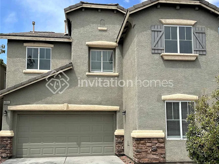 4930 Scholl Canyon Ave — Photo 1