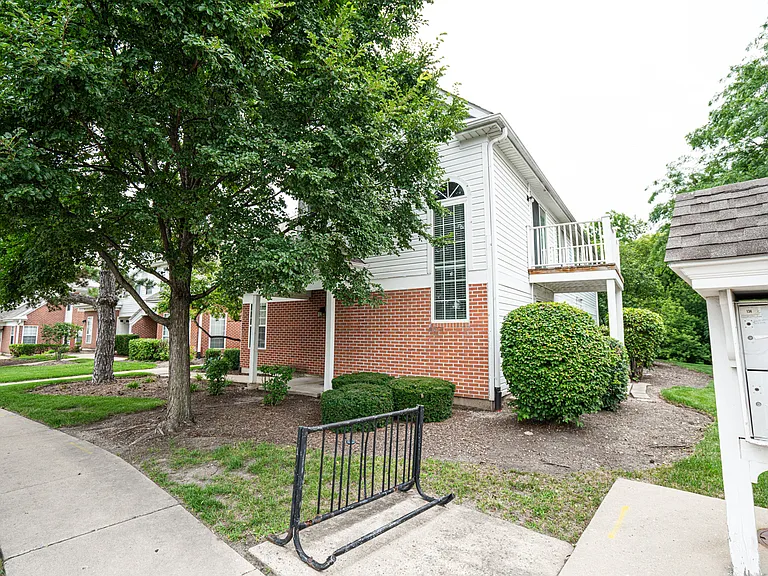 35 Orrington Ct #1 — Photo 7