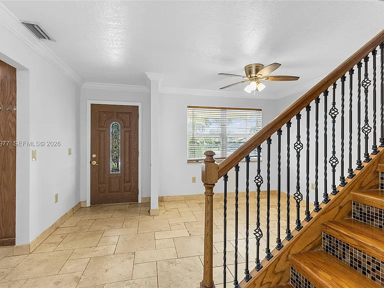 11610 NW 43rd St — Photo 12
