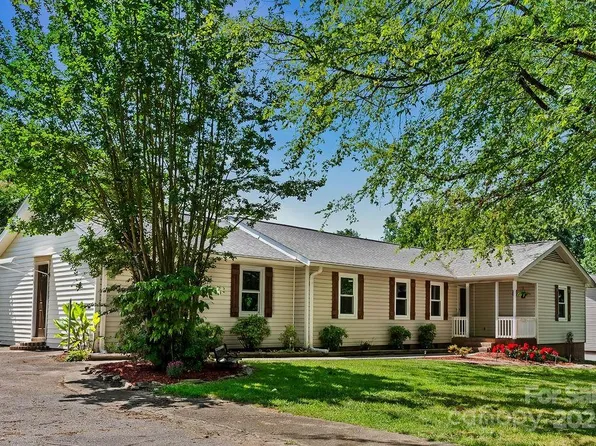 125 Robin Ct, Spartanburg, SC 29303