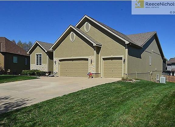 2nd image of 7928 W 155th Pl