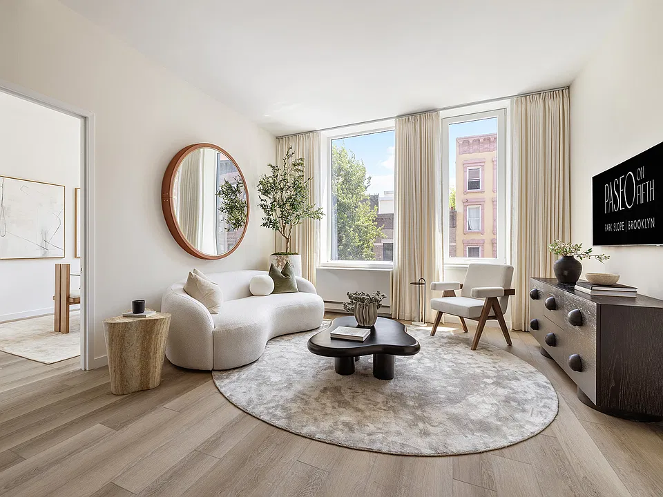 55 Paseo Pl #405