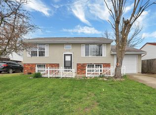 1068 Tobi Dr, Columbus, OH 43207