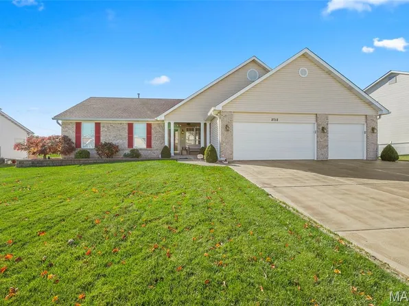 2712 Kings Crossing Dr, Barnhart, MO 63012