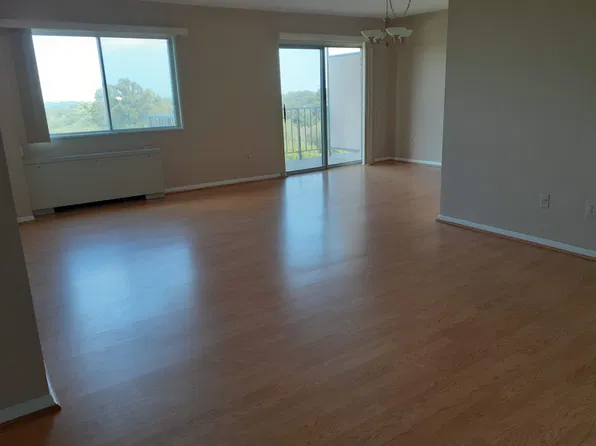 1121 University Blvd W, Silver Spring, MD 20902
