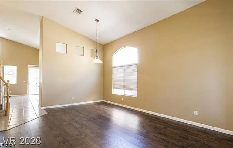 10128 Cypress Glen Ave — Photo 2