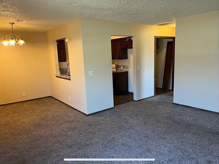 8218 N 117th East Ave — Photo 7