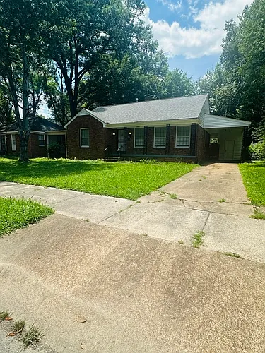 1303 Merrycrest Dr Photo 1