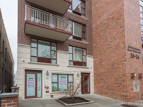3rd image of 3016A 37th St #2R