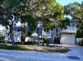 409 73rd St, Holmes Beach, FL 34217
