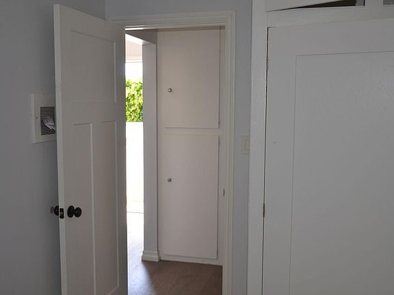 3rd image of 225 Marine Pl #A