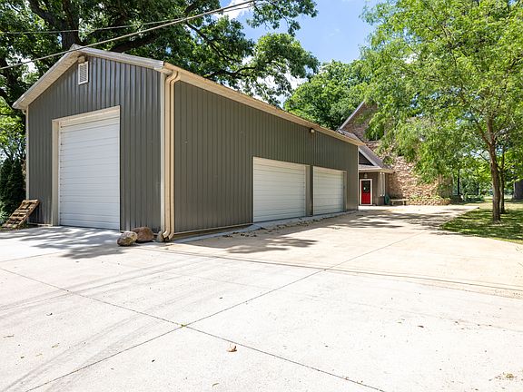 5th image of 11747 E Gregg Blvd