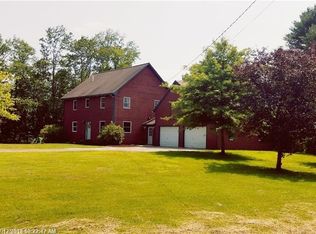 237 Blankett Ln, Prospect, ME 04981