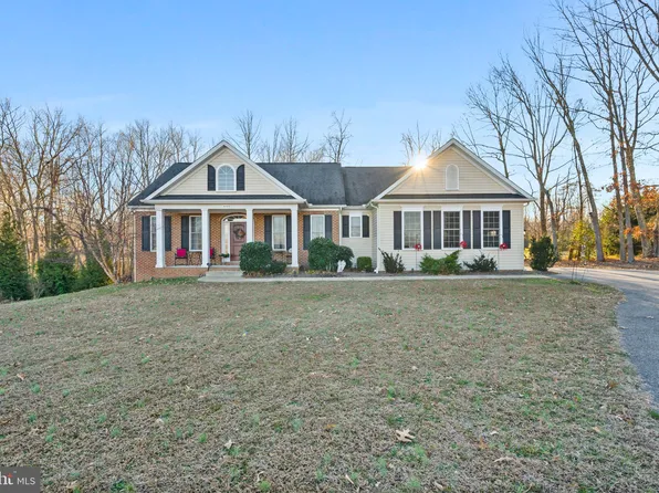 5823 Allerdale Ct, Hughesville, MD 20637