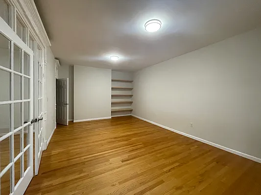 Rented by Oxford Property Group | media 8