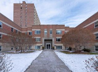 330 19th Ave SW #23, Calgary, AB T2S0C9