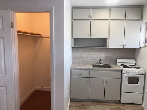 3rd image of 100 Madeira Ave APT 7