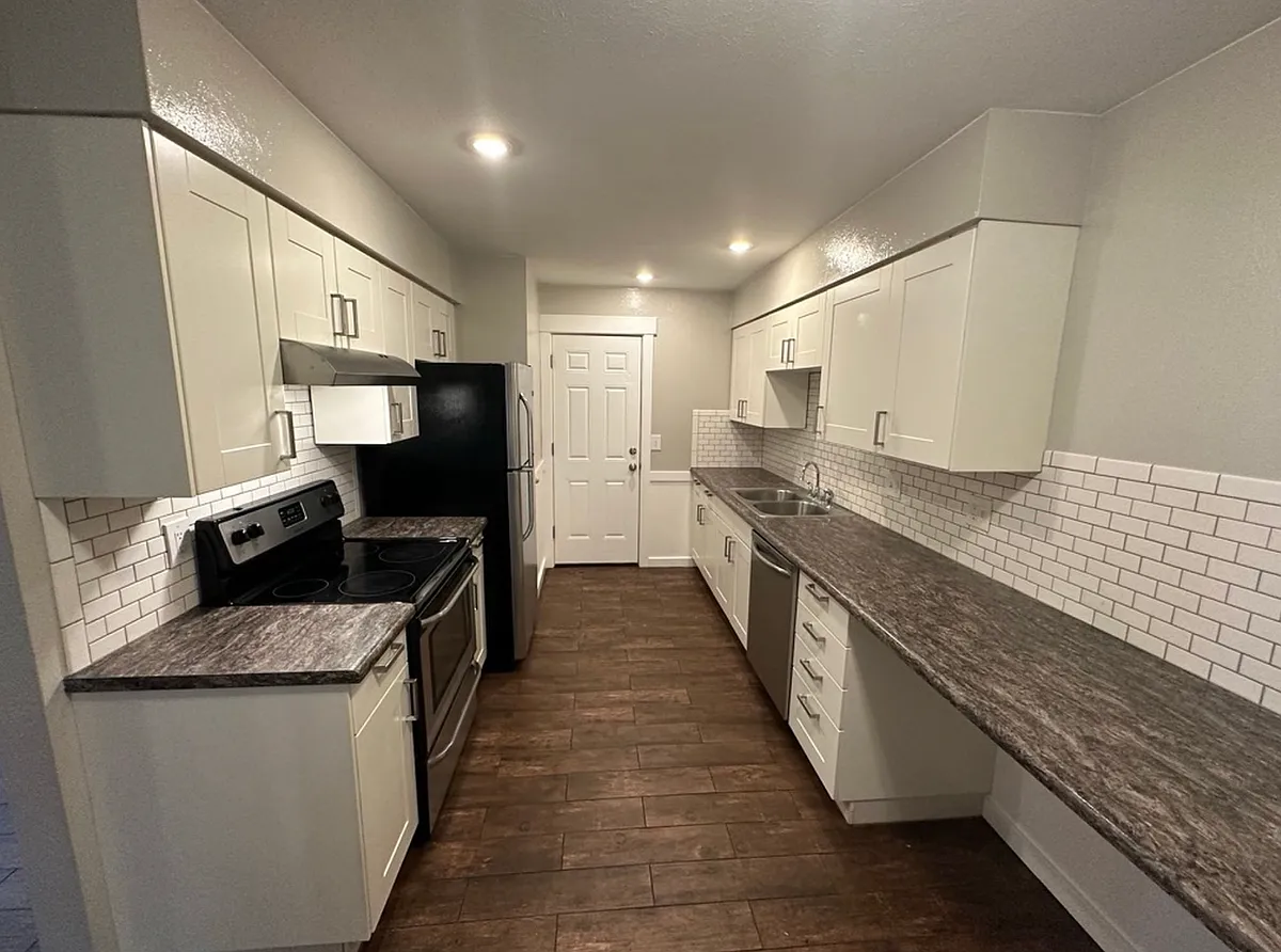 Building Photo - 5253 Meade St #5253