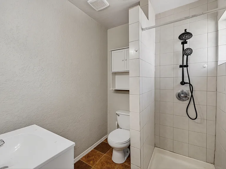 8506 Comet St #A — Photo 17