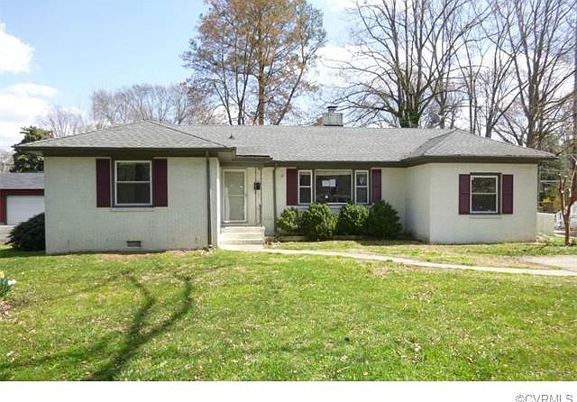 1st image of 208 Stuttaford Dr