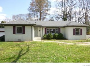 208 Stuttaford Dr, Sandston, VA 23150